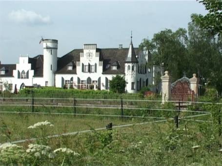 Krefeld : Haus Falkenburg